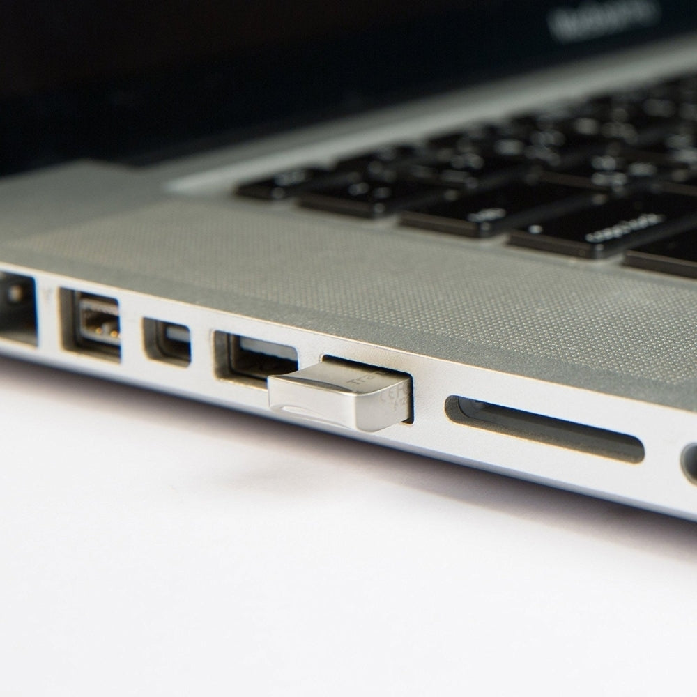 Памет Transcend 64GB JETFLASH 710, USB 3.1, Silver Plating