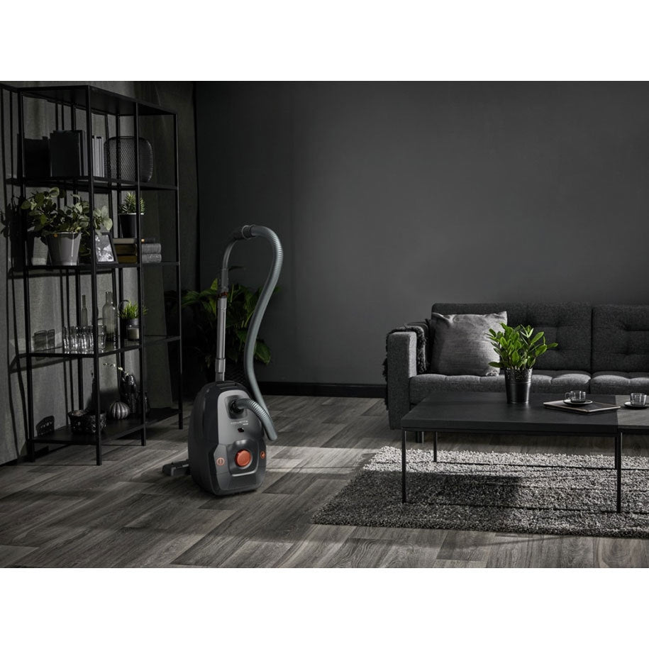 Прахосмукачка Rowenta RO6164EA, CANISTER BAGGED GREEN FORCE MAX SILENCE 900W CAR