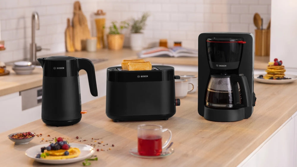 Електрическа кана Bosch TWK2M163, MyMoment Plastic Kettle