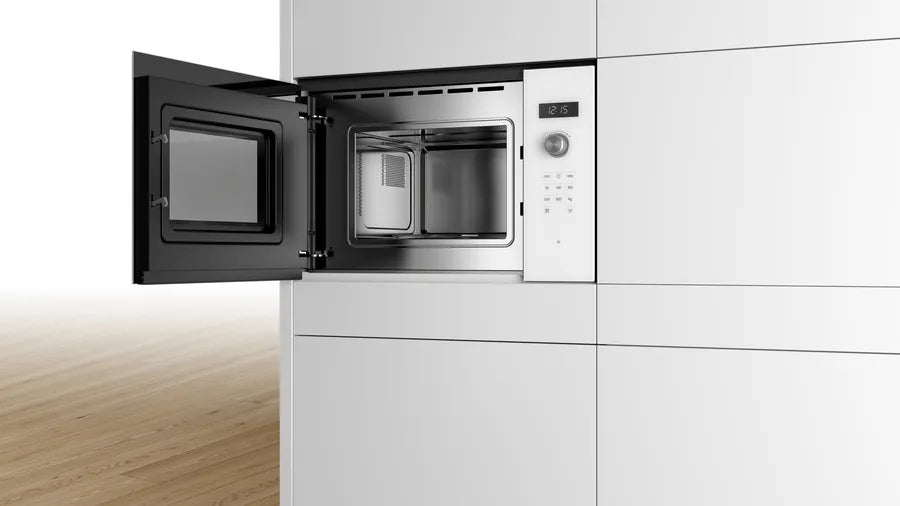 Микровълнова печка Bosch BFL524MW0 SER6
