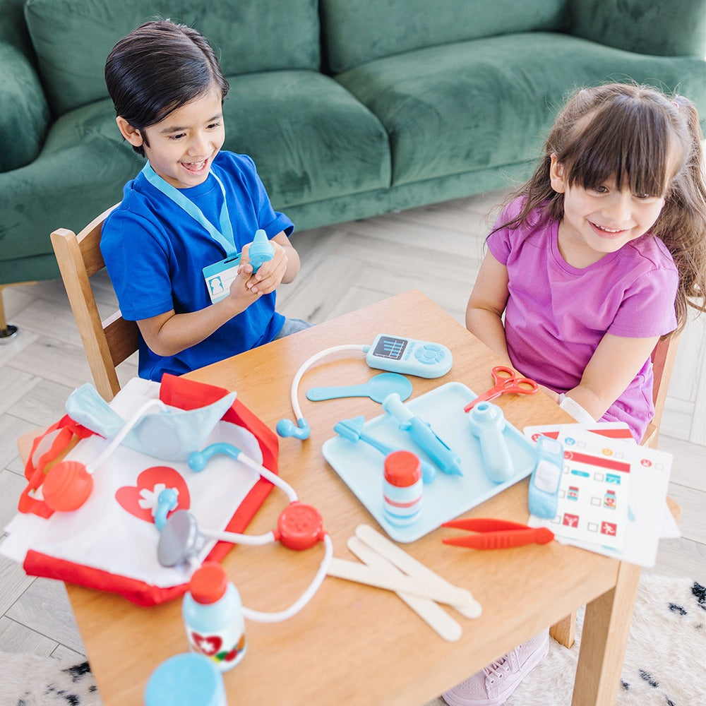SM MELISSA AND DOUG Чичо Доктор