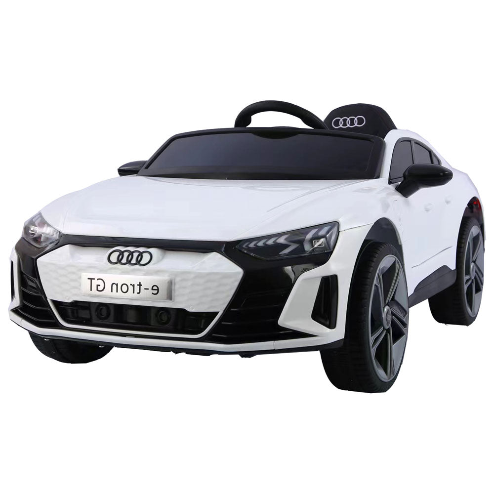 Кола Акумулаторна 12V AUDI RS ETRON GT с кожена седалка и родителски контрол Бяла