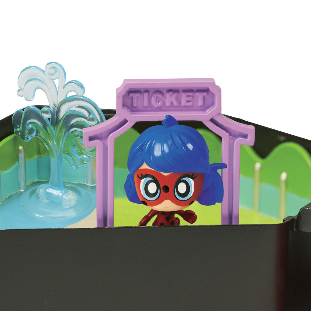 MIRACULOUS Калинката и Котарака Chibi box с 2 героя Панаир/Пекарна