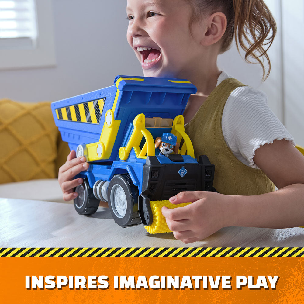 Paw Patrol Rubble and Crew Строителна машина със звукови и светлинни ефекти и кученце Уийлър